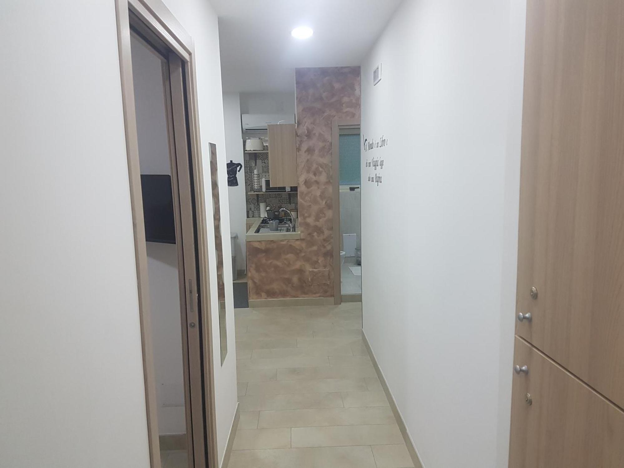 Reginahouse Apartment Napoli Bagian luar foto